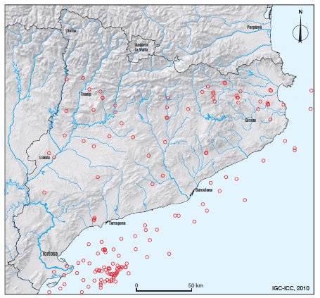 Figura 7: Mapa de situació dels sondatges d'exploració petroliera, a terra i a la plataforma marina. Les dades que aporten els sondatges són fonamentals per a la construcció de talls geològics en qualsevol àmbit.